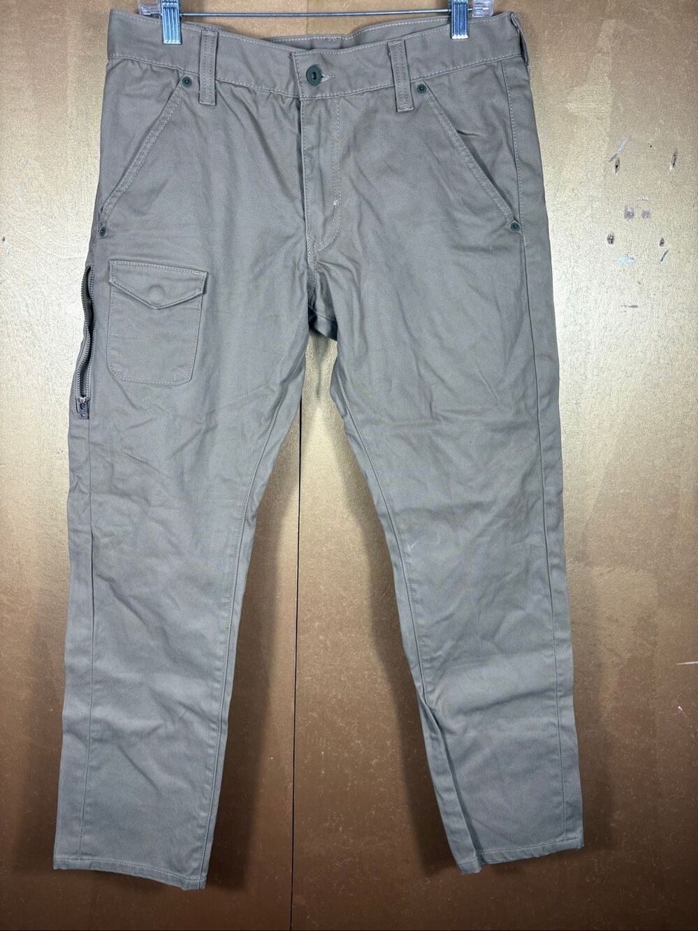 Levis Mens utility cargo skinny pants size 34x30